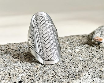 トゥアレグ族　シルバーリング　17号 TOUAREG SILVER JEWELRY トゥアレグ シルバー ジュエリー ピュア