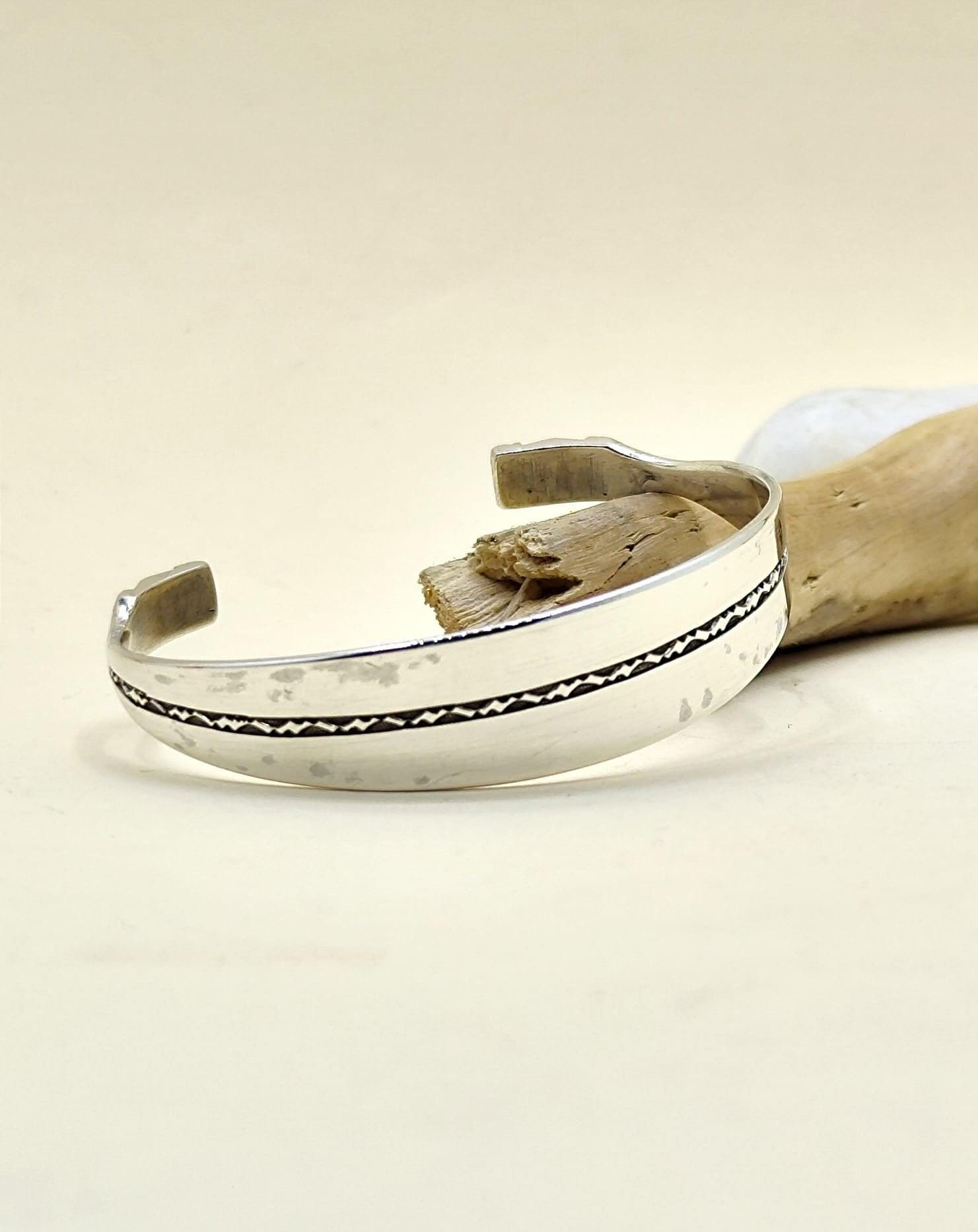 Unbelievable Native American Navajo Sterling Silver Dangle Earrings Signed Del Secatero Unbelievable Native American Navajo Sterling Silver Dangle Earrings Signed Del Secatero