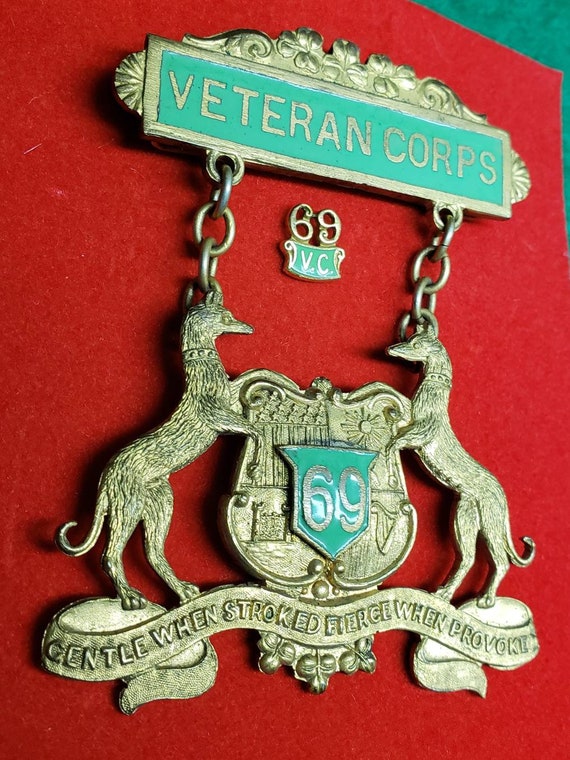 69th Veteran Corps Pin