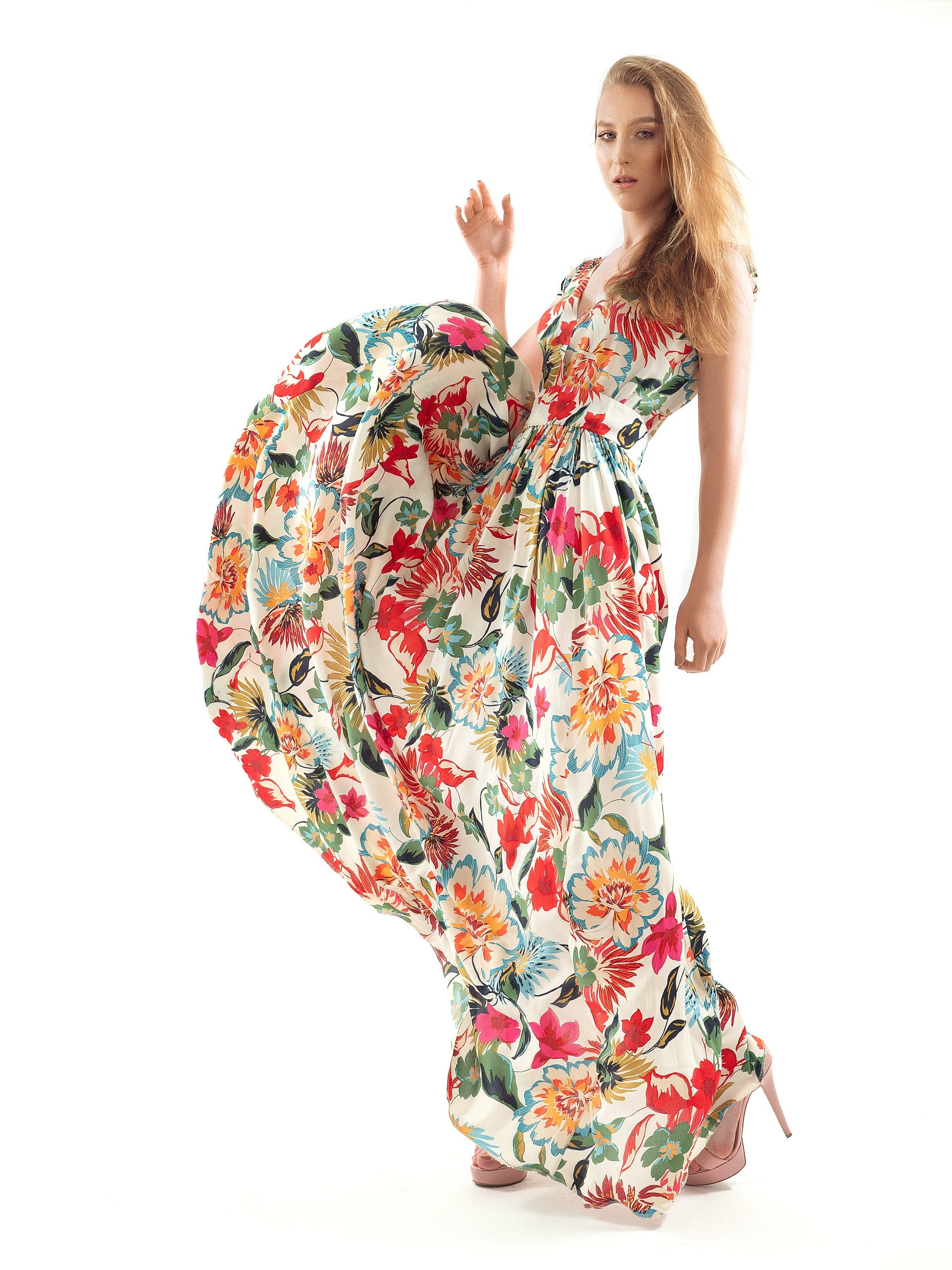 Garden party hotsell dresses with sleeves