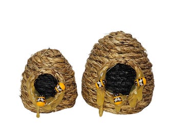 Farmhouse Mini Bee Skep: Tiered Tray Decor