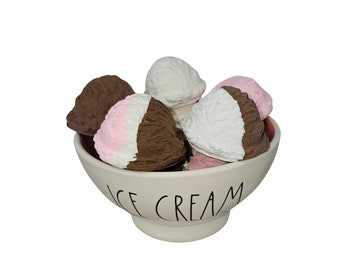 Fake Ice Cream Scoop: Summer Tiered Tray Decor