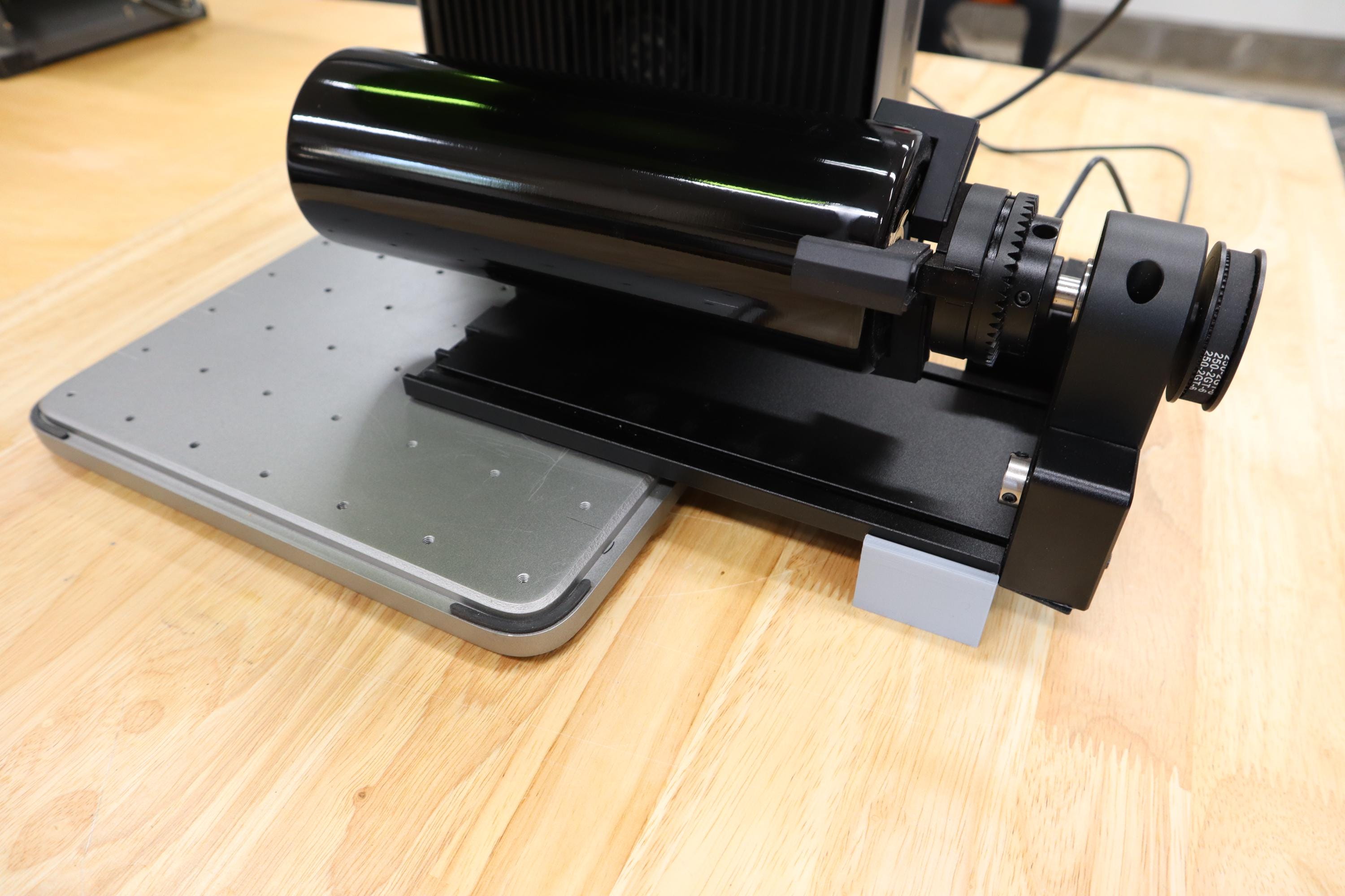 xTool F1 Ultra RA2 Rotary Stand