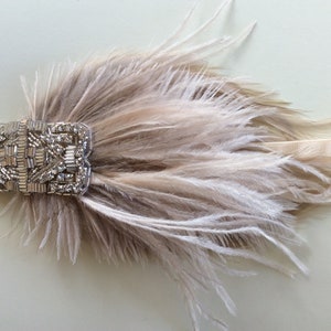 BEIGE 1920s Feather HEADBAND, Champagne Great Gatsby Fascinator, Art deco baguette crystals rhinestone headpiece, Ostrich Flapper Dress