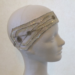 Vintage 1920s FLAPPER DRESS Headpiece, Great Gatsby Ivory Cream Sequins Beaded Headband, Iridescent Champagne Wedding Dress Hair accessory