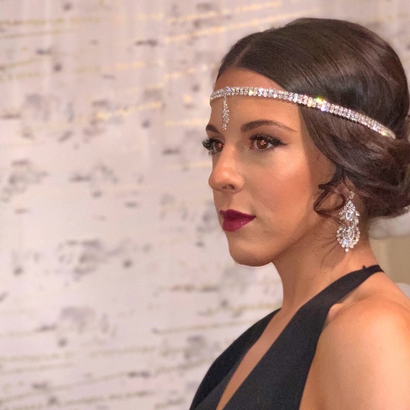 1920s headpiece spotlight