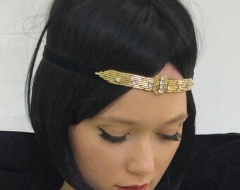 Tocado estilo flapper dorado de los años 20: diadema de cristal con pedrería, diadema elástica de terciopelo o cintas para atar.