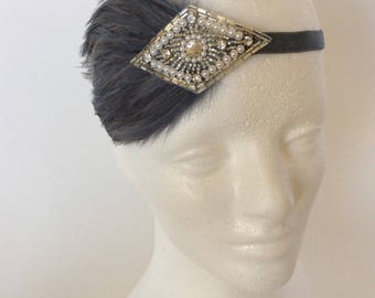 Diadema de plumas grises con diamantes de imitación plateados, tocado del Gran Gatsby, tocado de novia para boda, regalos Art Deco para damas de honor de los años 20