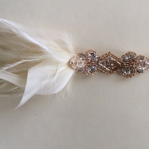 IVORY Headband, 1920s Great Gatsby Headpiece with IVORY Feathers, Art Deco Flapper Champagne Beaded Fascinator, Blush Pink  dress