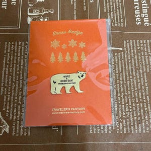 Traveler&#39;s Factory TF Christmas Limited Brass Badge Bear / Traveler&#39;s notebook