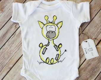 White Giraffe Cotton Baby Bodysuit // New Baby// Baby Gift // Baby Outfit // zoo animal // giraffe baby