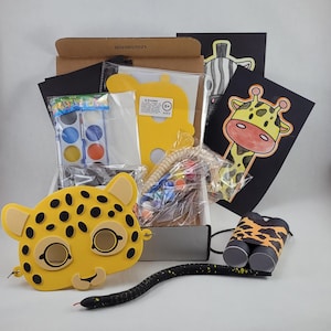 Safari Adventure Craft Kit for Kids – DIY Animal Crafts | Jungle Activity Box with Binoculars, Mask & Painting Project