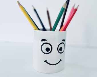 Cute Face Pencil Pot, Ceramic Pencil pot, Big Eye Cartoon Pencil Pot, Gifts for Children, Bedroom Accessories, Office Storage