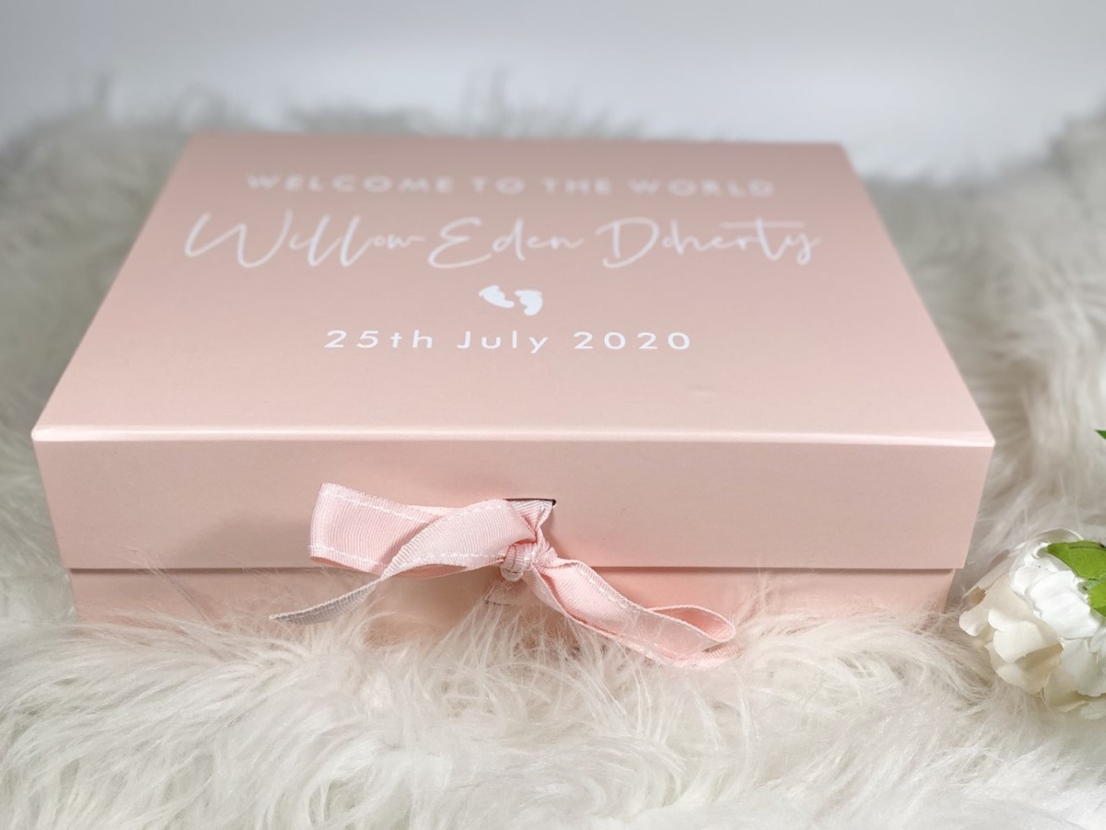 Welcome to the World Baby Personalised Gift Box, Newborn Keepsake Box ...