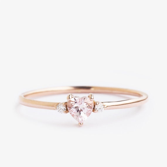 ring to gift girlfriend