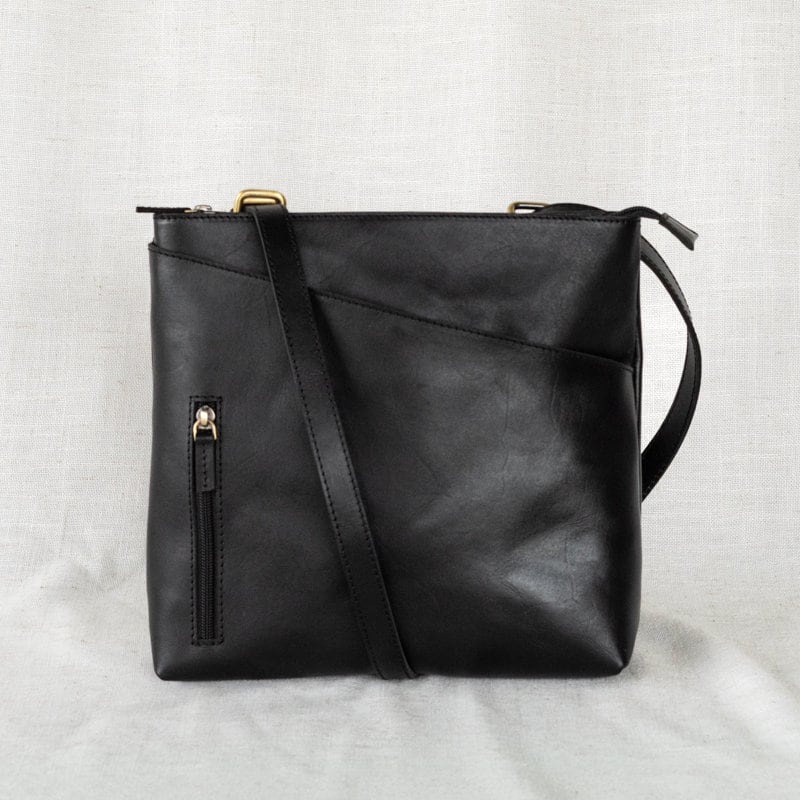 Full-grain Leather Crossbody Backpack: 2-in-1 Travel Bag - Etsy display picture 1