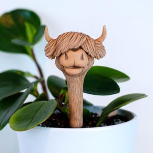 Plantdecoratie Highland Cow | Plant Buddy in westerse boerderijstijl | Schattig koecadeau van polymeerklei voor plantenliefhebbers