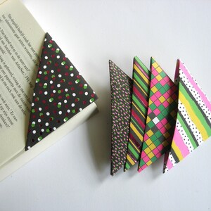 Set of 5 origami bookmarks, paperback corners, paper triangle. foto 9