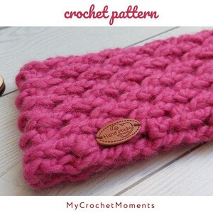 Ear warmer - crochet pattern
