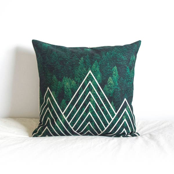 Forest Tree Wilderness Pillow Cover, Tree Pillow, Green Pillow, Throw Pillow, Cushion Cover, Decorative Pillow Cover, Triangle Pattern .