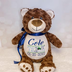 Personalized Stuffed Animal, Personalized Bear, Birth Stat Animal, Embroidered Stuffed Animal, Birth Announcement, Teddy Bear, New baby gift