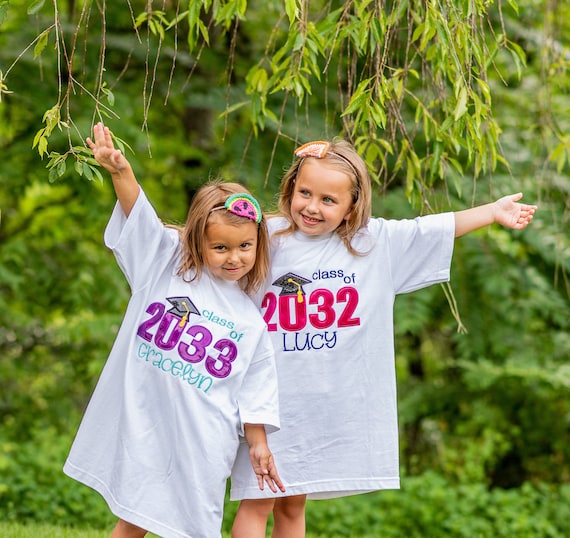Class Of 2033 Grow With Me Graduation T-Shirt Class Of 2033 Grow With Me Graduation T-Shirt