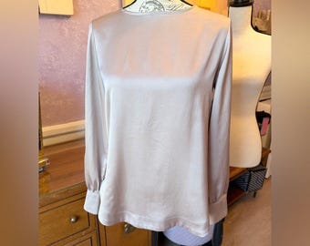 Elegant SZ 10 Women's Satin Blouse in Champagne