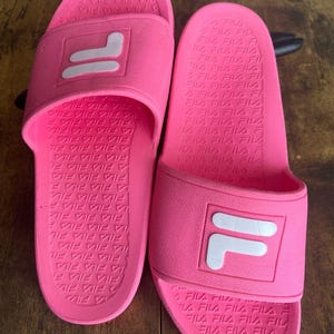 Fila, hot pink, sporty, slip on shoes. image 6