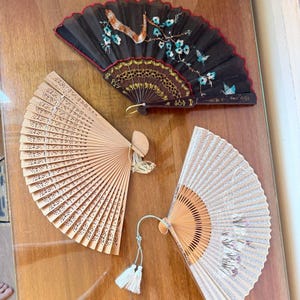 Set of Three Vintage Asian Inspired Decorative Folding Fans - Black Beige Cream Asian Folding Paper Fans - Set of 3 - Vintage Hand Fans - Etsy main image 3