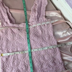 Free People Babyrosa Texturerat Linne med Fyrkantig Halsringning bild 7