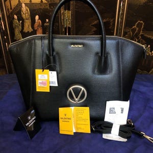 Bolso Valentino negro de piel, completamente nuevo. imagen 6