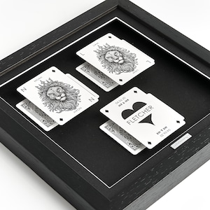 Regalo de novio a novio, regalo de novia a novia, para el día de la boda, aniversario, día de San Valentín, marco de regalo con arte de naipes personalizado