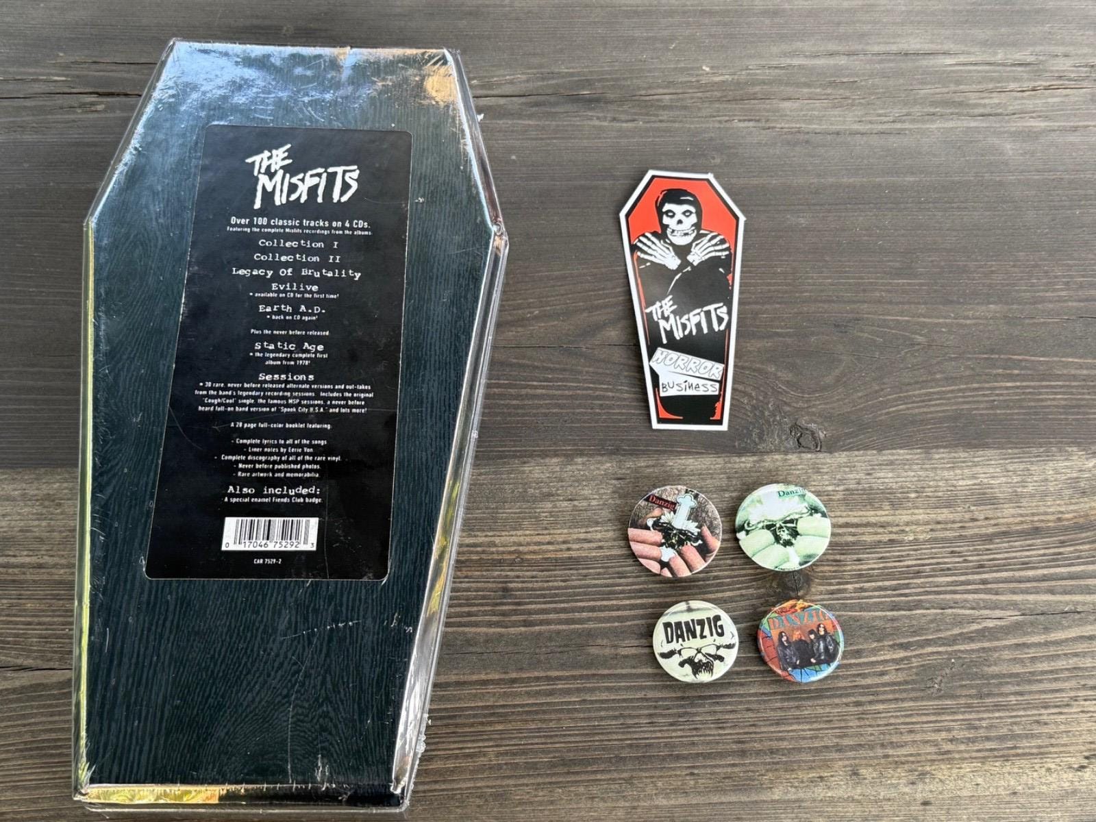 The Misfits - 棺桶型Boxセット　CD The Misfits Coffin CD Box Set Complete First Press SEALED Danzig