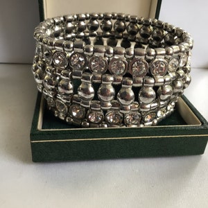 Stunning Vintage Well Made Large Bracelet With Lovely Stones