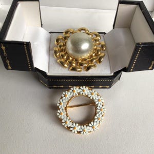 Two Pretty Vintage Brooches