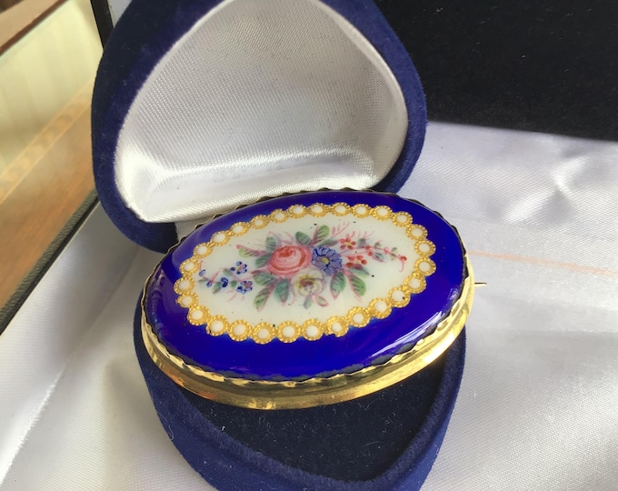 SALE Victorian Style Hand Painted En