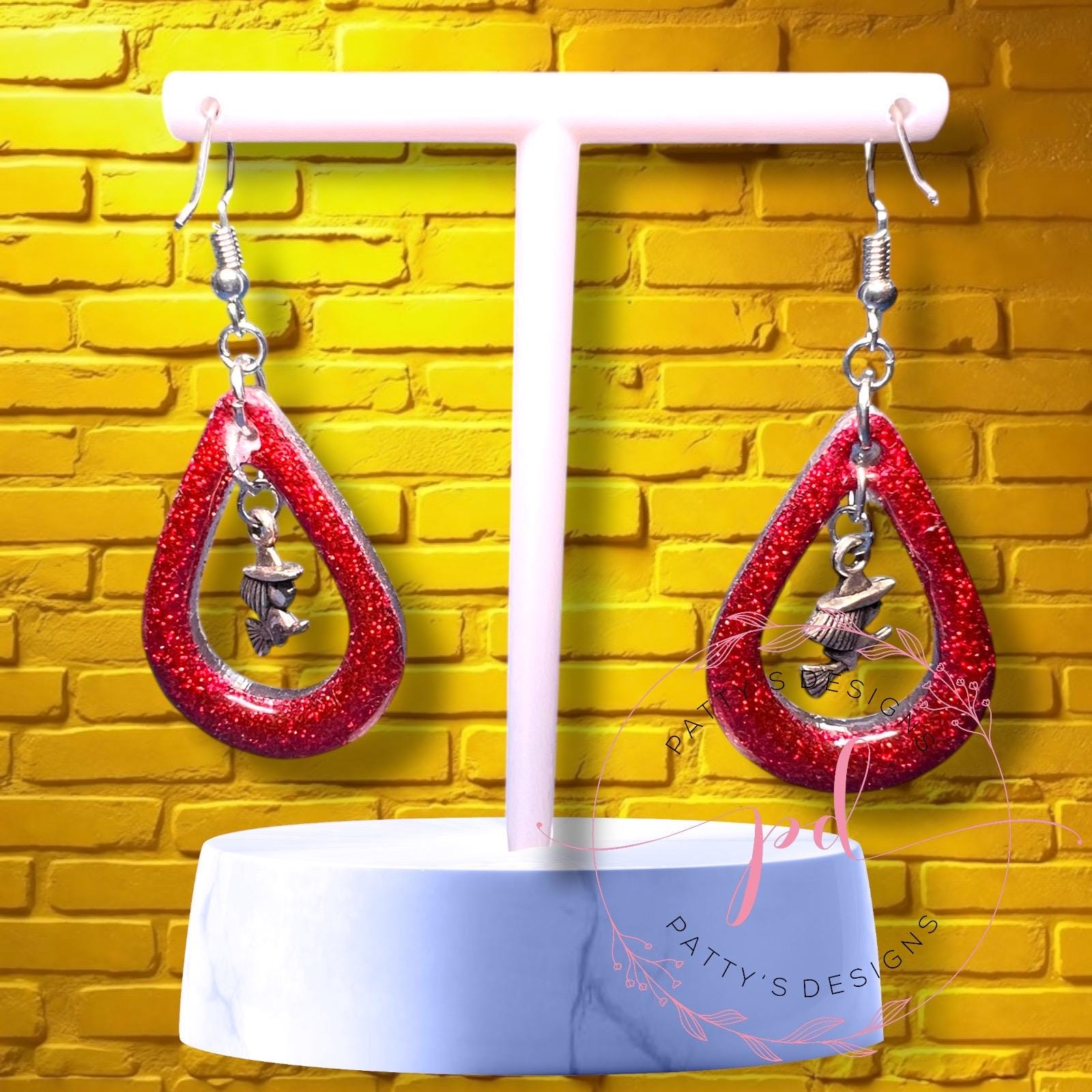 Witch Earrings - Thumbnail 2