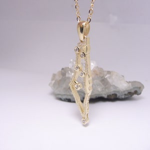 Collana in oro 14K con mappa di Israele - Contorno di zirconi cubici o diamanti / Gioielli d&#39;Amore Israele / Regalo unico di Israele / Regalo di compleanno ebraico