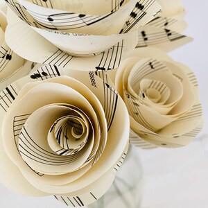 Romantic Wedding Song Keepsake Personalized First Dance Gift Custom Sheet Music Paper Rose Artwork Anniversary Present Music Lover Gift Valentine Day Surprise Sentimental Bridal Memento Paper Flower Art Wedding Celebration Gift Paper