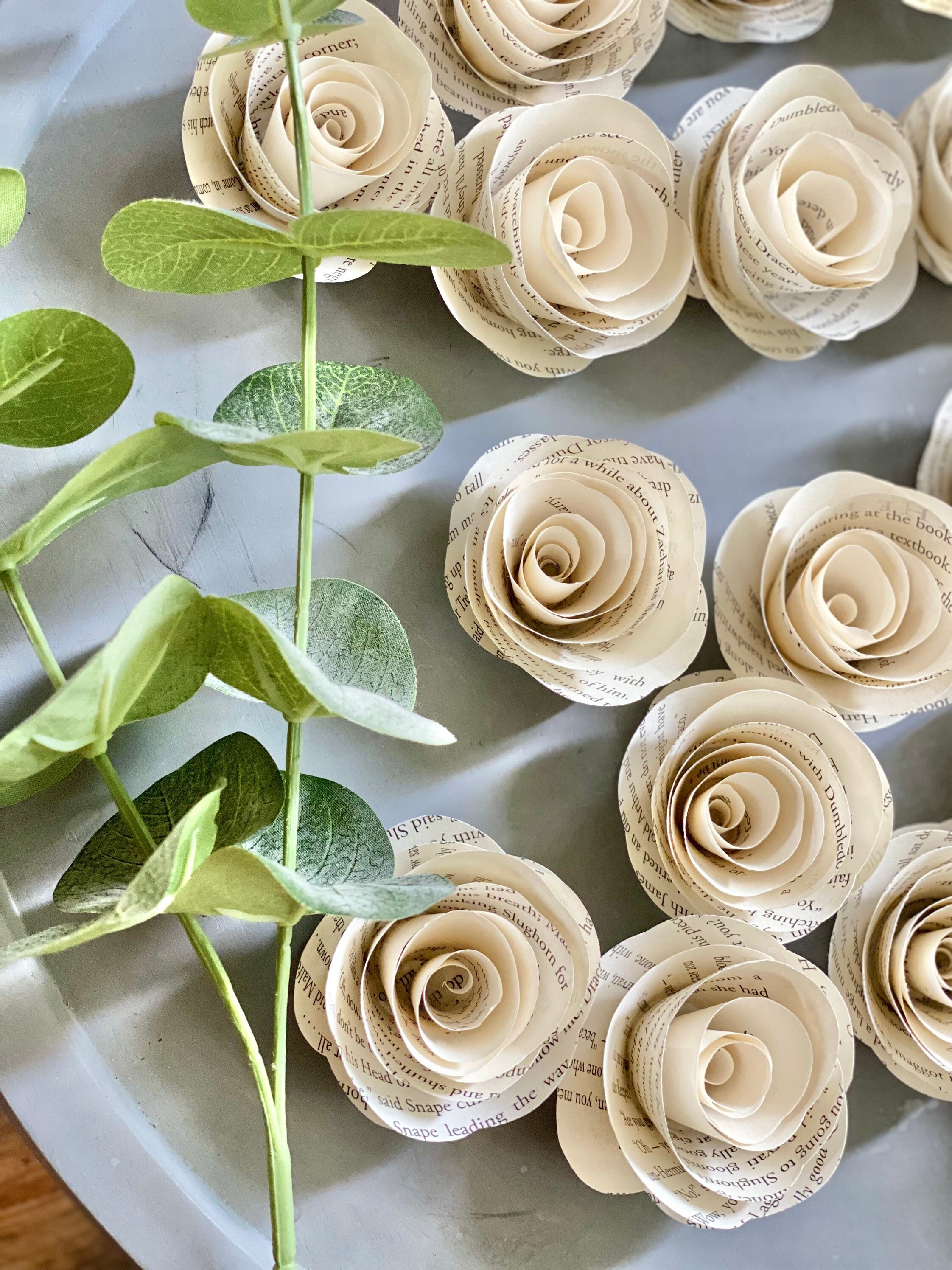 24 Paper Roses Book Page Flowers Paper Flowers Book Flowers Etsy