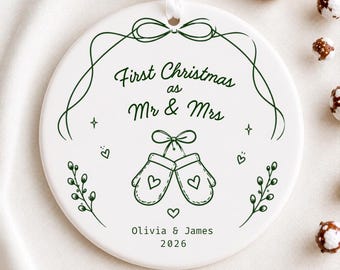 First Christmas Newlywed Gift Couples Ornament Wedding Keepsake Ceramic Ornament Personalized Married Celebration Mr Mrs Memento Bride Groom