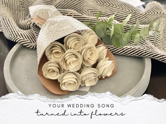 Custom Song Lyric Paper Rose Bouquet, 1st Anniversary Gift, Personalized Wedding Song Flowers, Paper Anniversary Gift for Wife, Wedding Vows