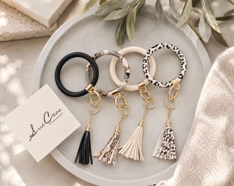 Bracelet Keychain Wristlet Key Holder Vegan Leather Bangle Keyring Birthday Gift Secret Santa Women Accessory Bracelets Handbag Organization