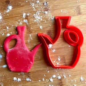 Ethiopian Clay Coffee Pot / Jebena cookie cutter