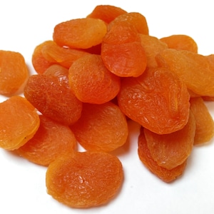 Apricots Whole, Premium Quality, UK Based, Free P&P within the UK