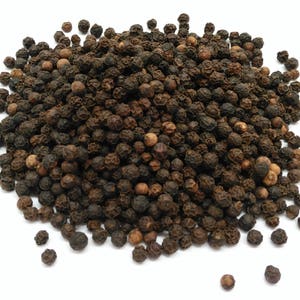Black Peppercorns, Premium Quality, UK Based, Free P&P within the UK