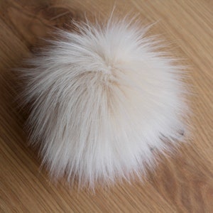000 CHAI LATTE | Faux Fur Pom Pom, Beanie pom poms, Fur poms, Hat pom poms