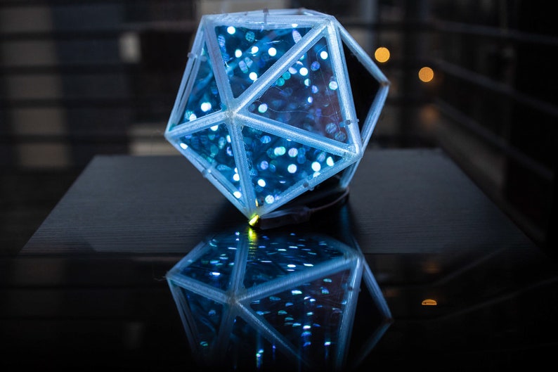 Infinity Mirror Kaleidoscope Tetrahedron Lamp With Builtin Etsy