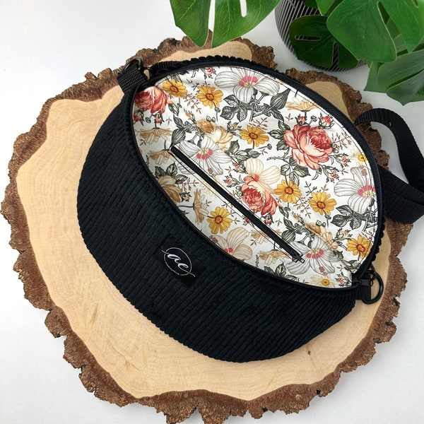 Große XL Bauchtasche aus Cord in schwarz mit Blumenmuster mit Innentasche | handgemachtes Geschenk | madebyaevva