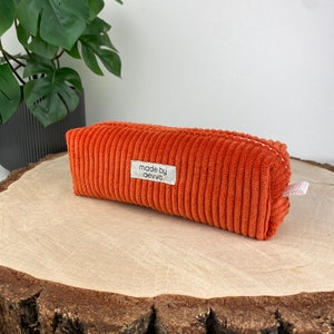 Stifte-Etui/ Mäppchen aus Cord in orange / Madebyaevva